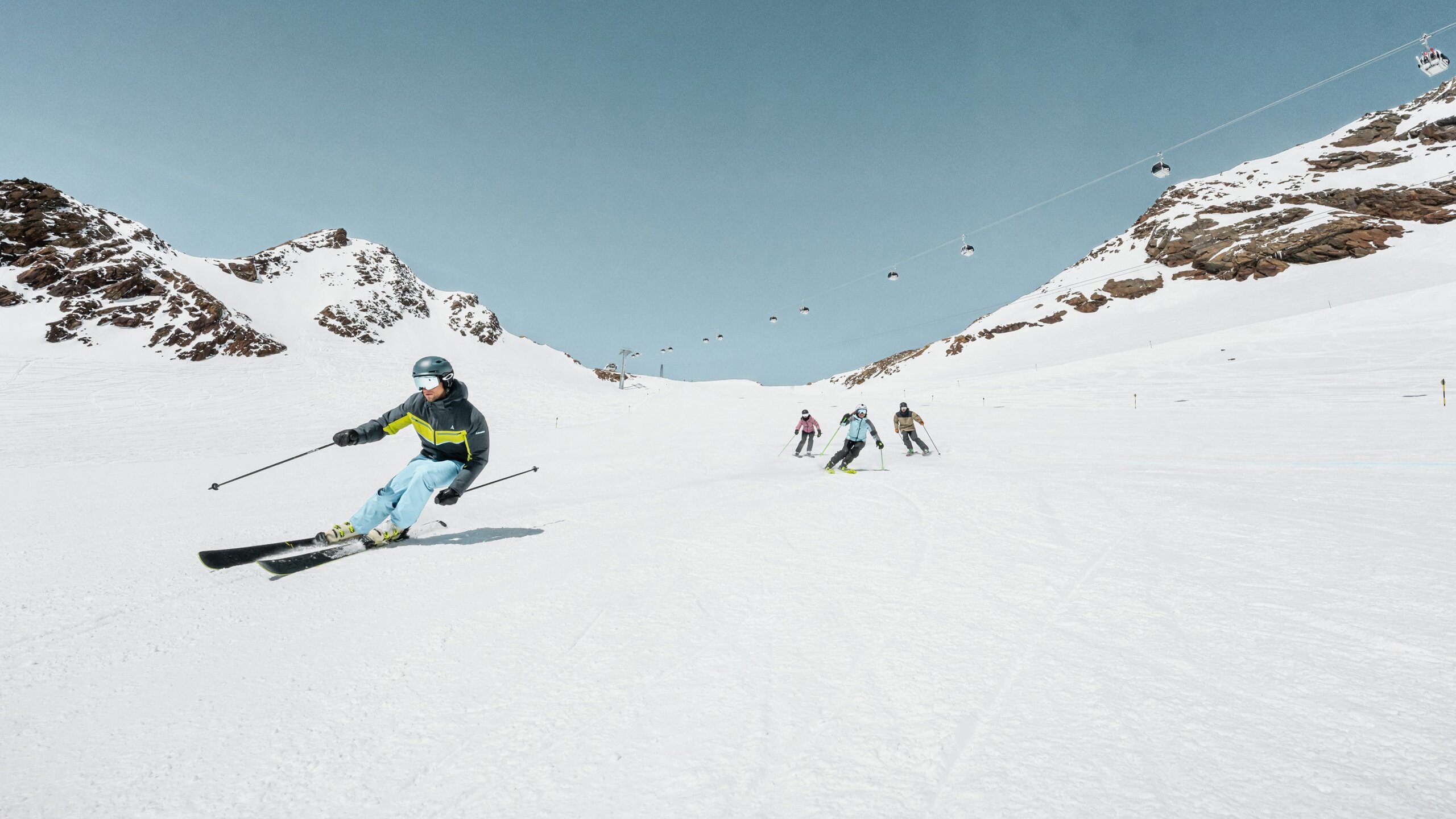 Willkommen in deinem Hotel im Skigebiet Sölden