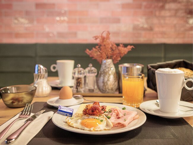 Visit our hotel with restaurant in best location Sölden