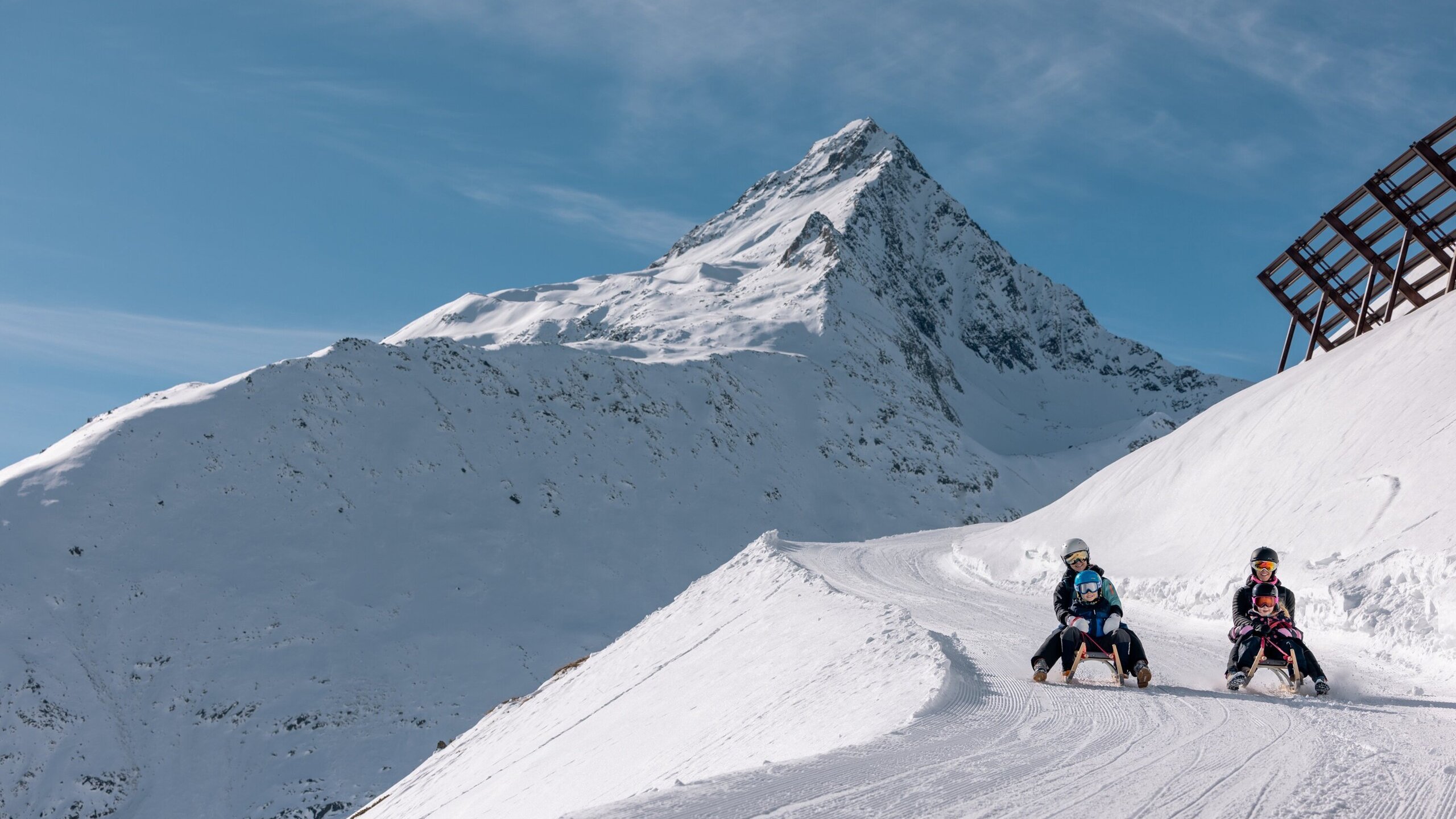 Zentrale Unterkunft zum Rodeln im Skigebiet Soelden