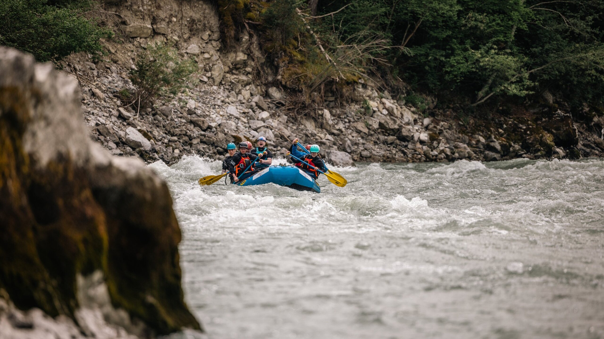 Action pur beim Rafting und Canyoning im Ötztal 