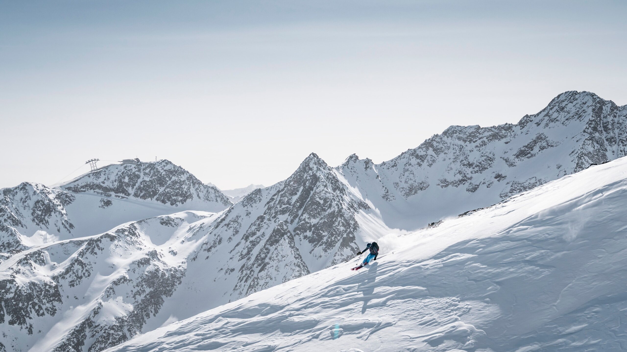 Unterwegs bei Freeride- und Skitouren im Ötztal 