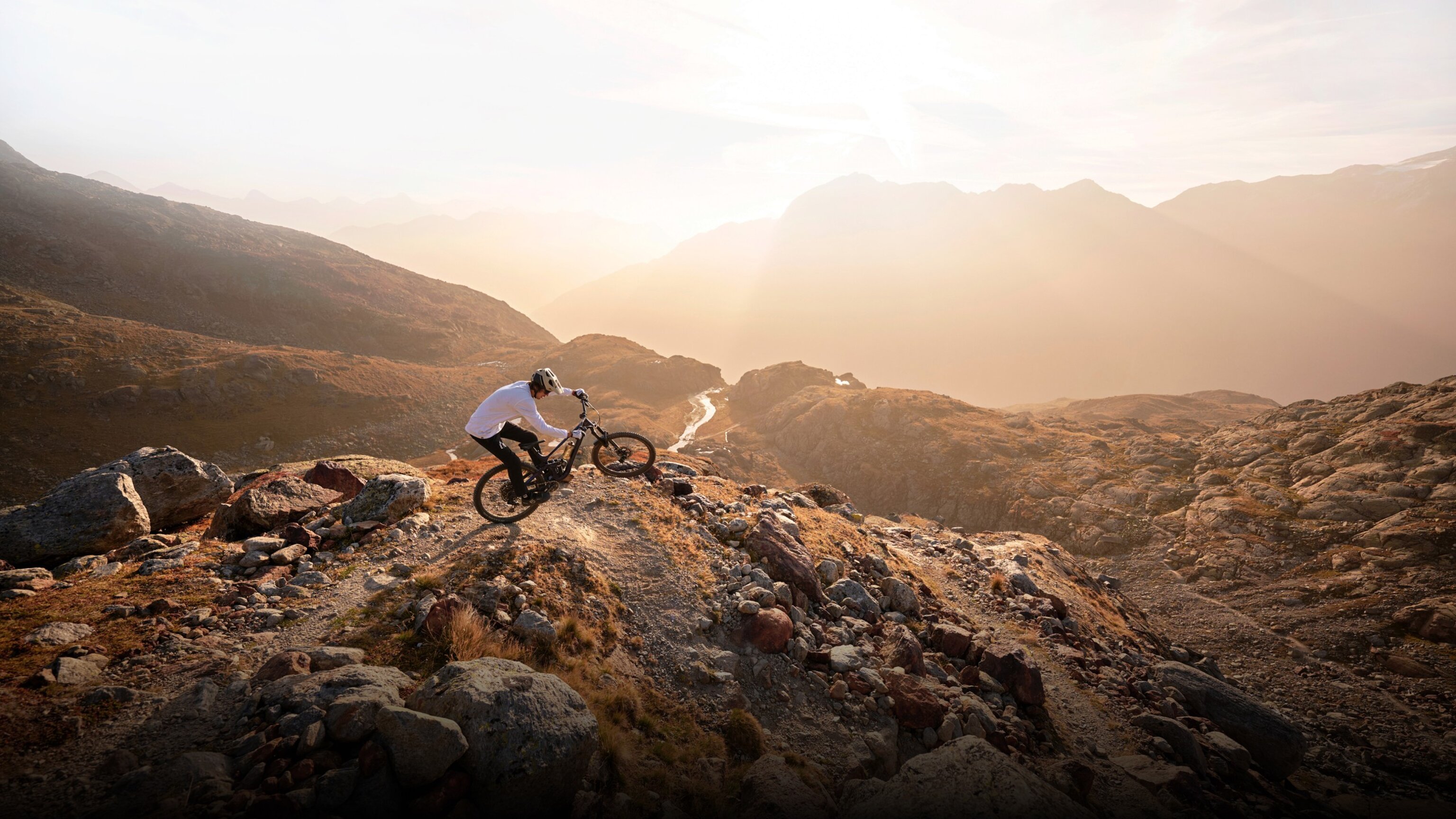Summer at the bike hotel Sölden offers a lot of variety